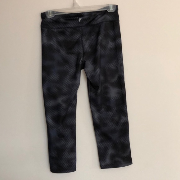 Old Navy workout leggings black size 14 - Picture 2 of 3